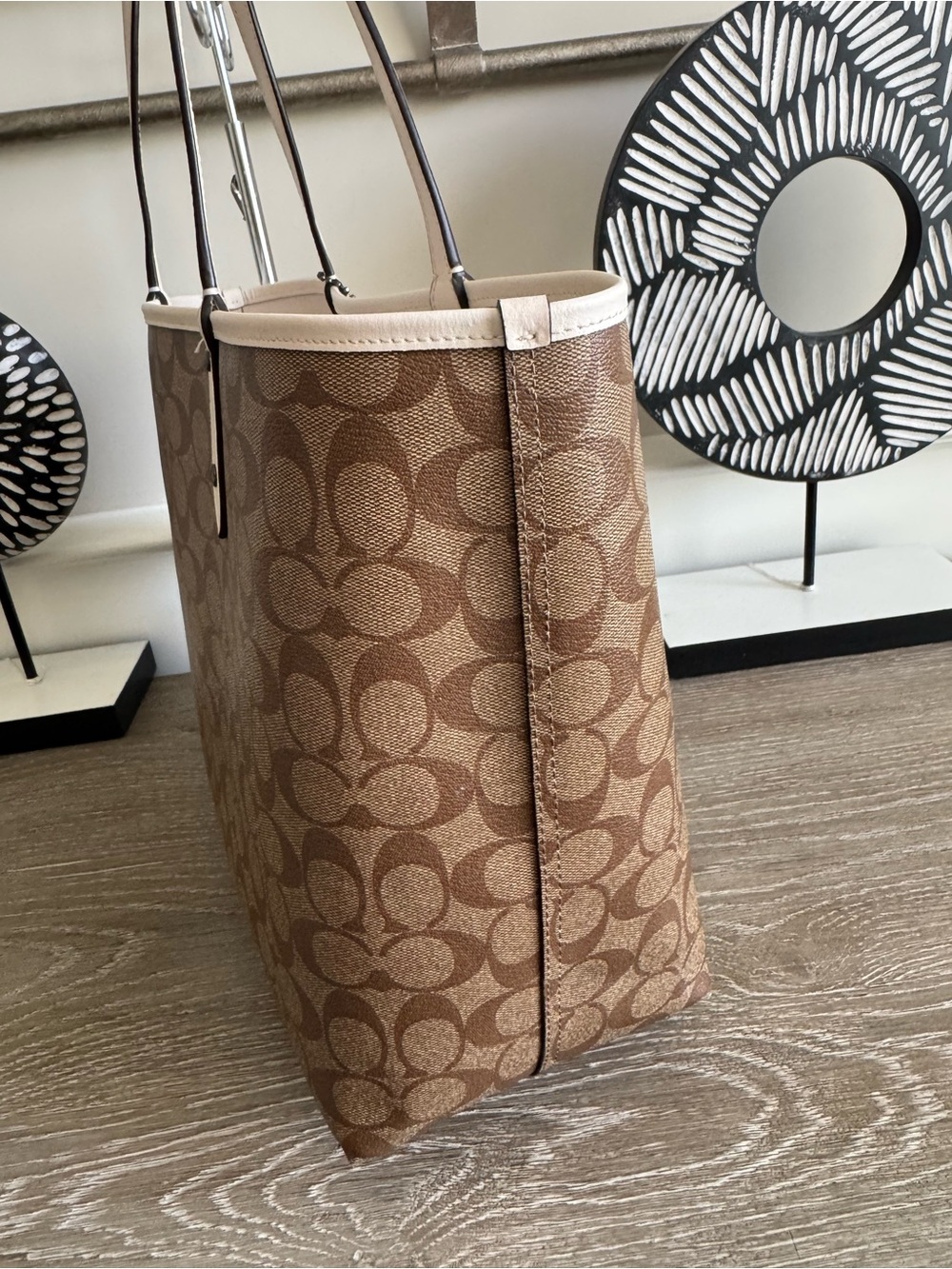 Coach Reversible Signature Canvas Tote Bag - Picture 8 of 16
